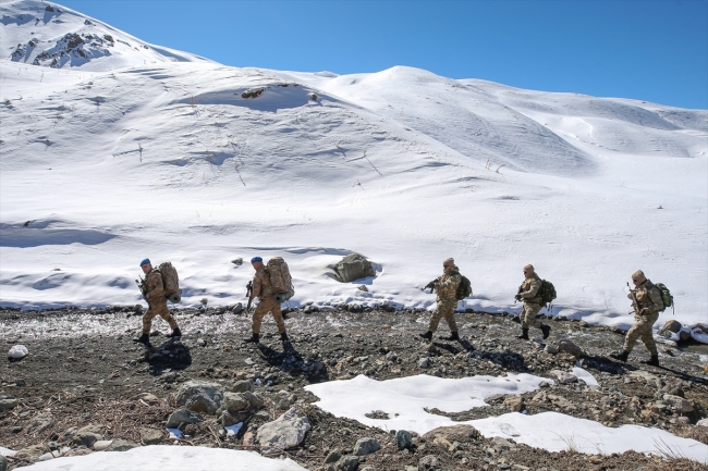 Terörle mücadelenin “gizli kahramanları” güvenlik korucuları